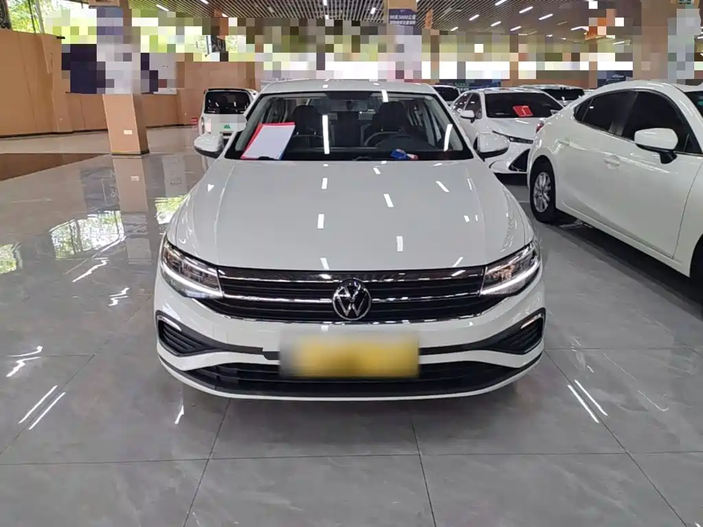 Volkswagen Bora 2024
