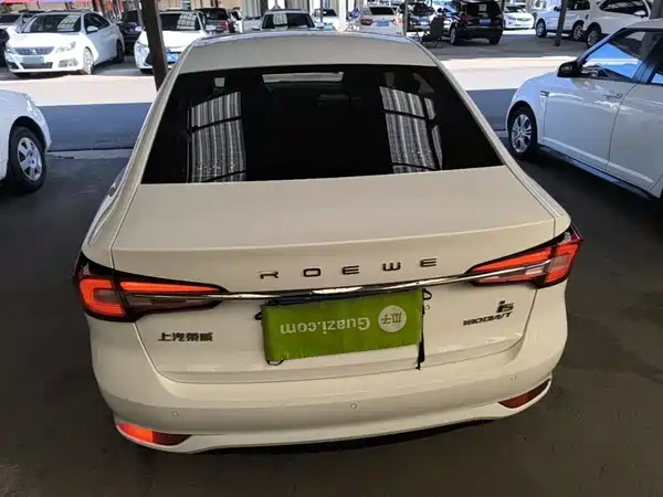 Roewe i5 2020