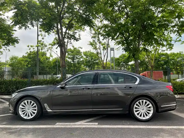 BMW 7 Series 2017