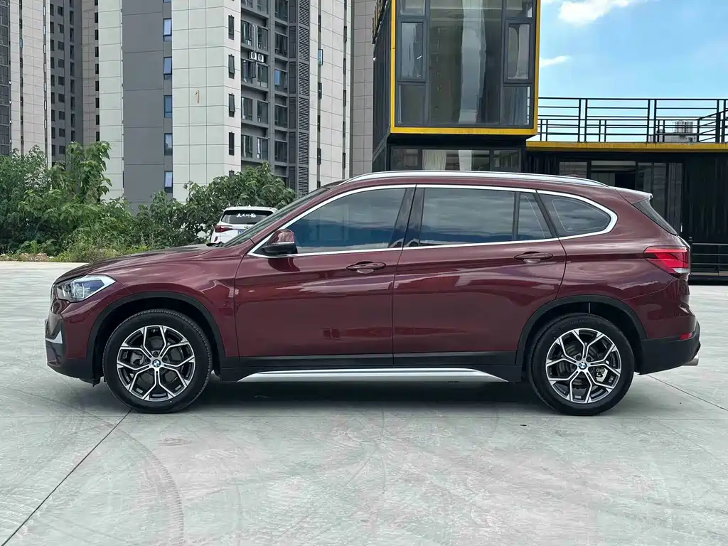 BMW X1 2021