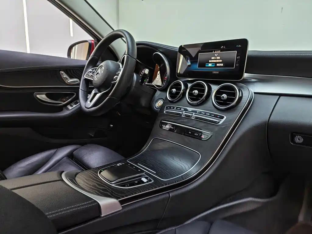 Mercedes-Benz C-Class 2019 — фото 7
