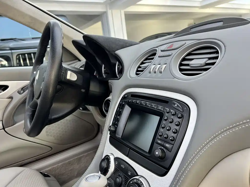 Mercedes-Benz SL-Class AMG 2005 — фото 17