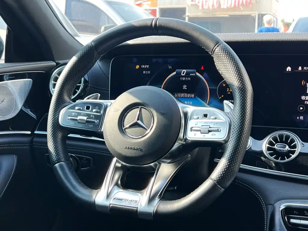 Mercedes-Benz AMG GT 2021 — фото 9