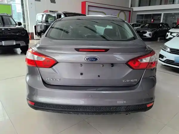 Ford Focus 2014
