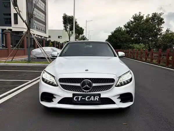 Mercedes-Benz C-Class 2020