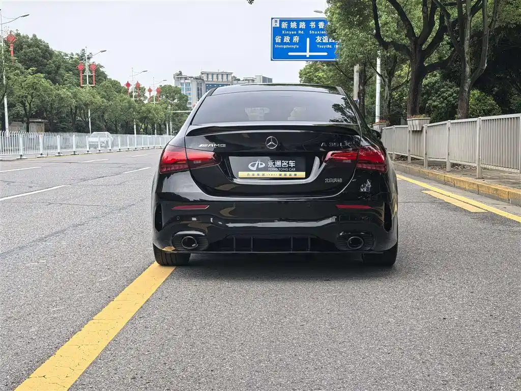 Mercedes-Benz A-Class AMG 2025 — фото 6