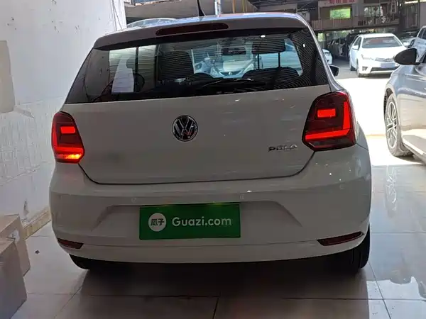 Volkswagen Polo 2016