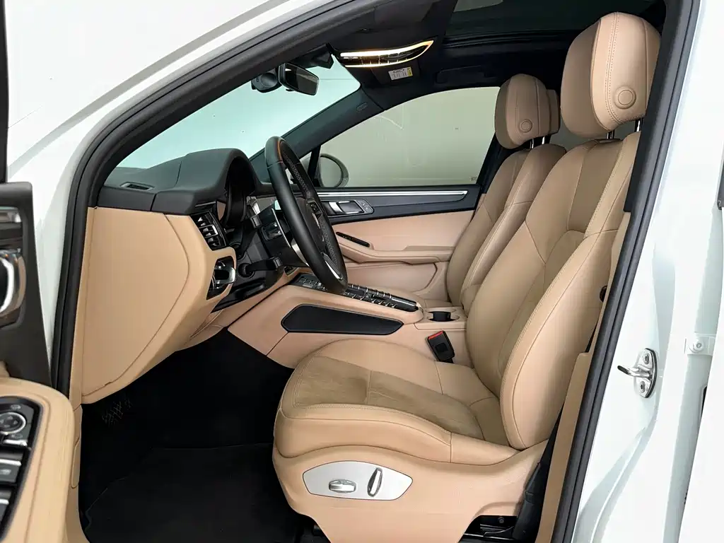 Porsche Macan 2018 — фото 8
