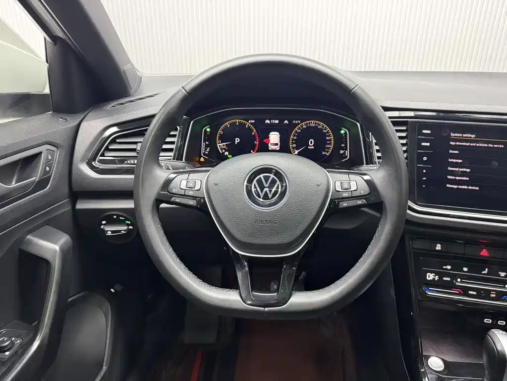 Volkswagen T-Roc 2022 — фото 14