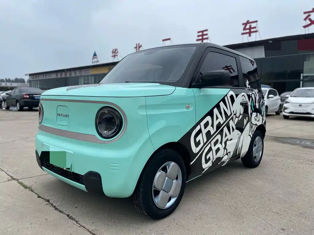 Geely Galaxy Panda 2023