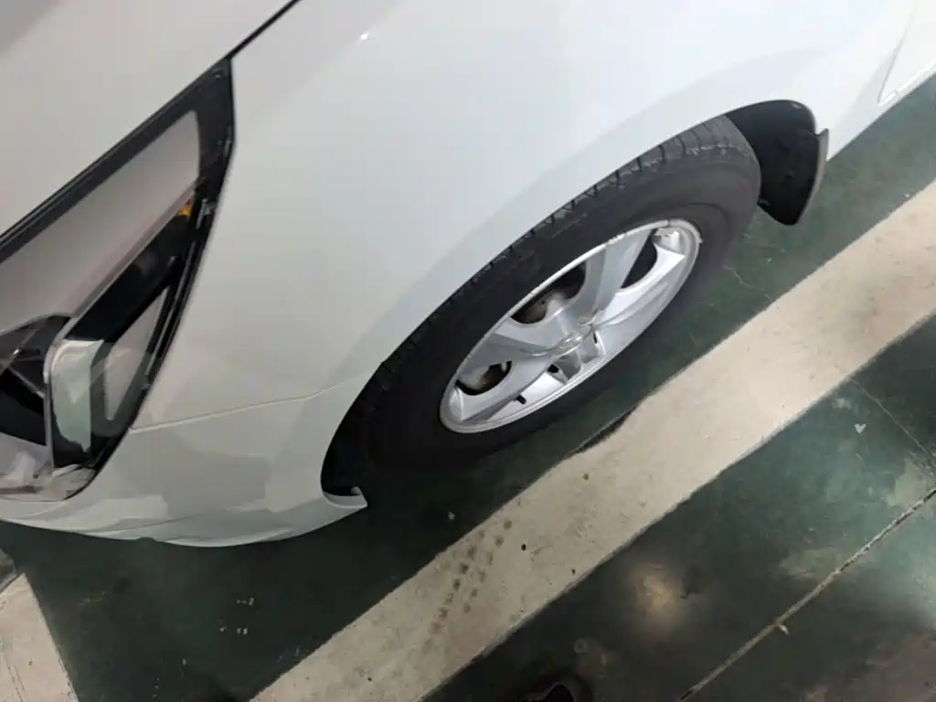 Hyundai Verna 2016 — фото 23