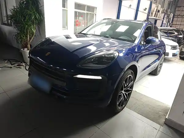 Porsche Macan 2022