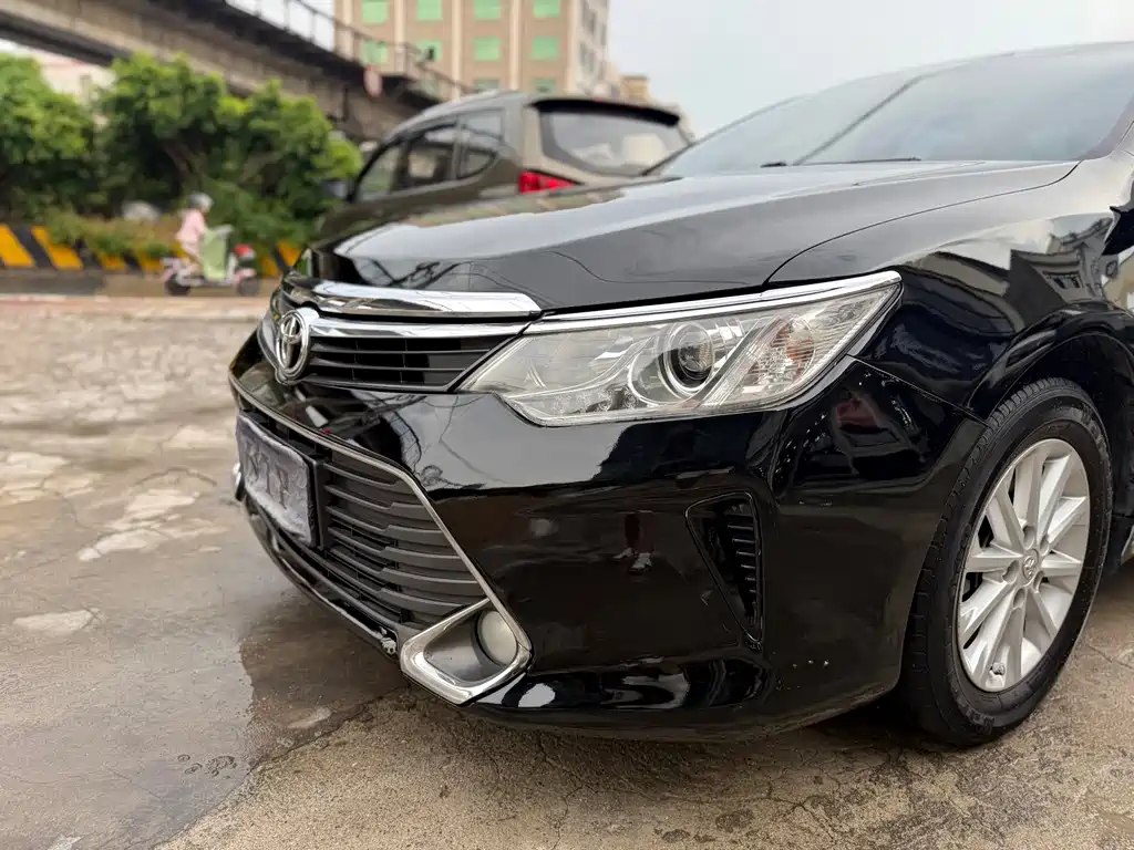 Toyota Camry 2016 — фото 21