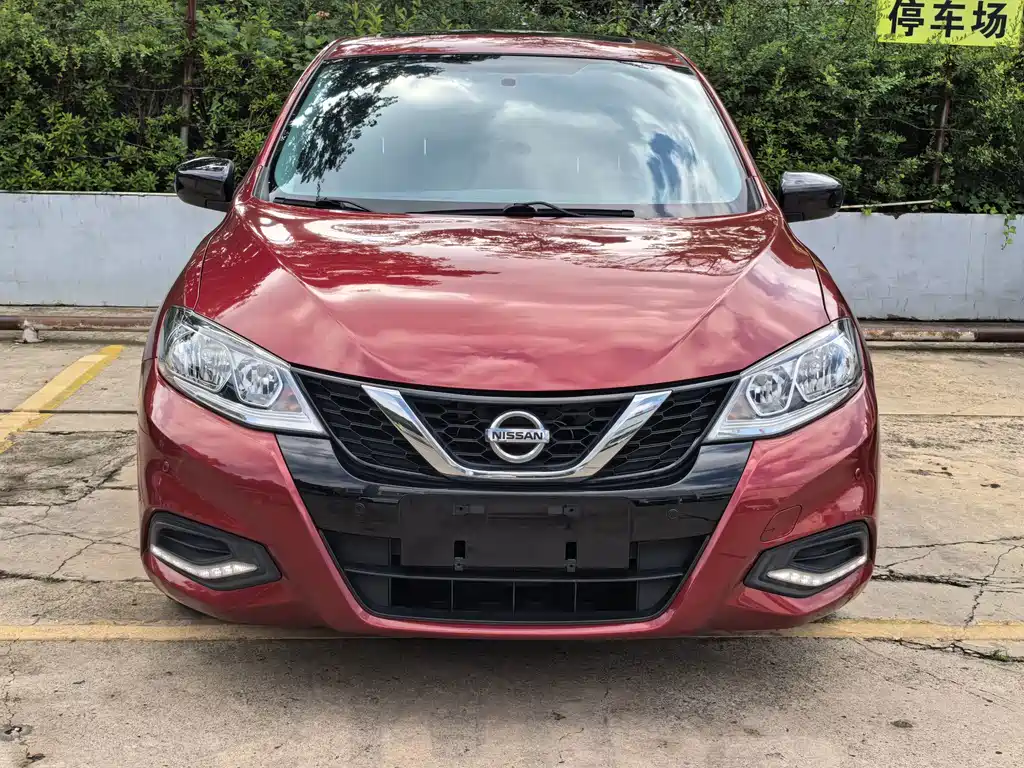 Nissan Tiida 2021