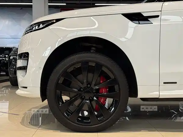 Land Rover Range Rover Sport 2024