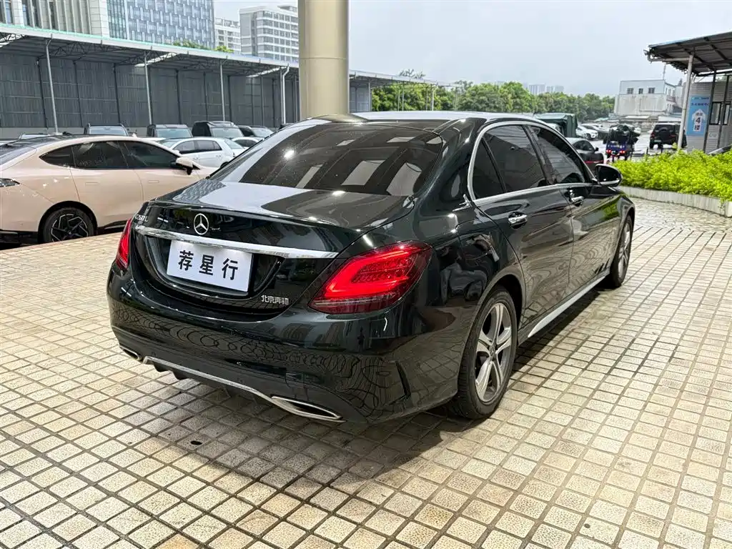 Mercedes-Benz C-Class 2020