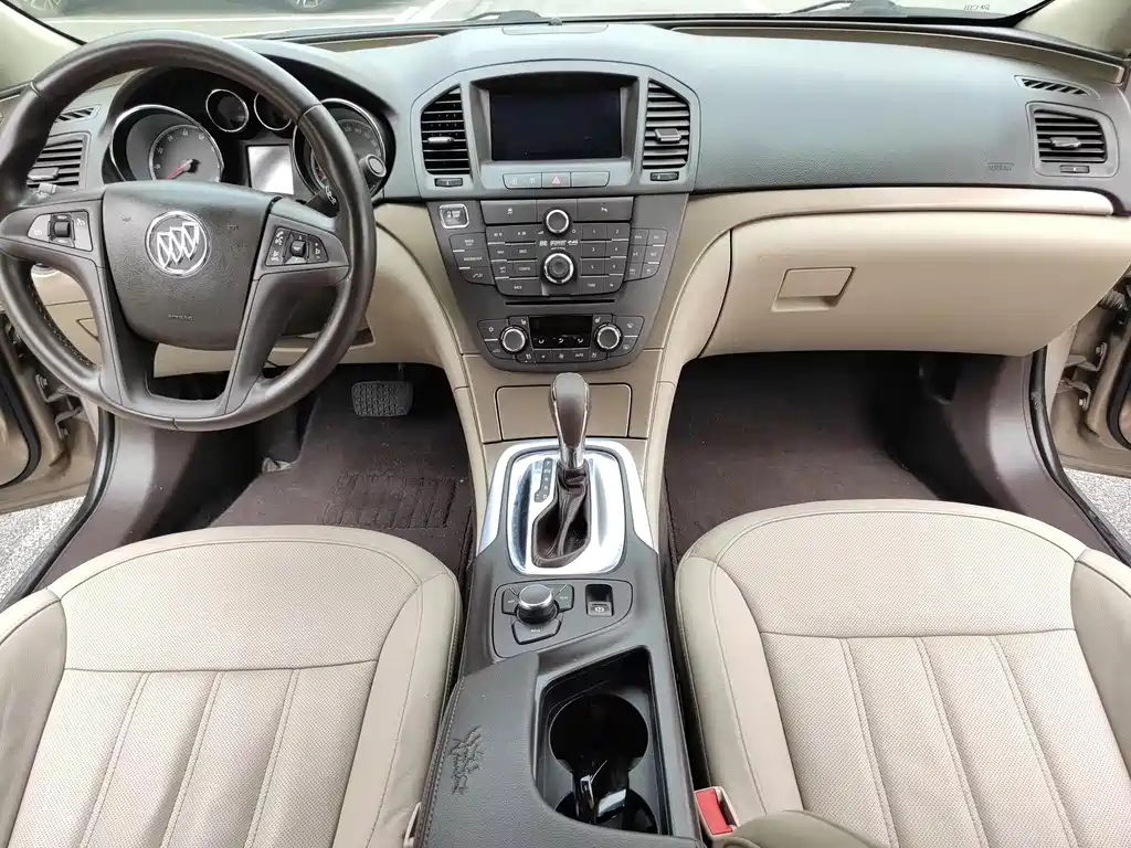 Buick Regal 2010 — фото 7