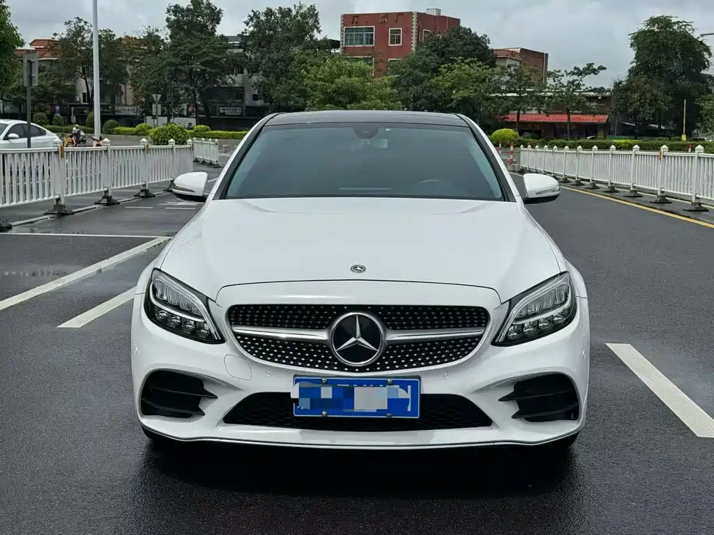 Mercedes-Benz C-Class 2019 — фото 2