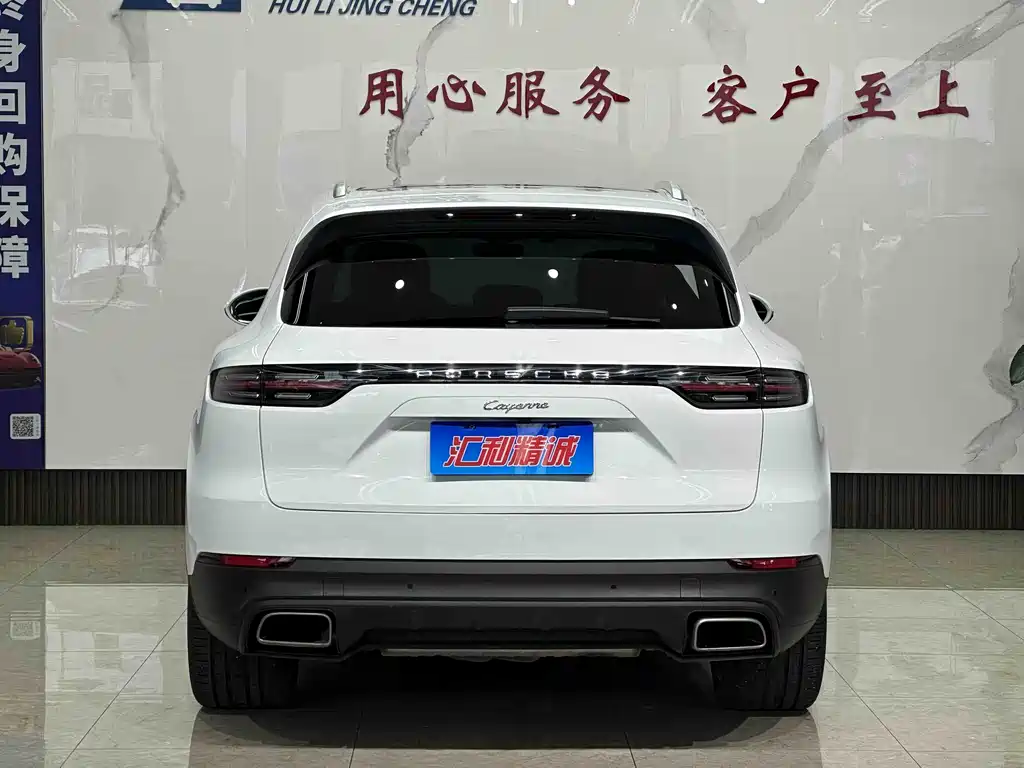Porsche Cayenne 2018 — фото 20