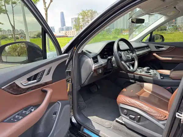 Audi Q7 2016