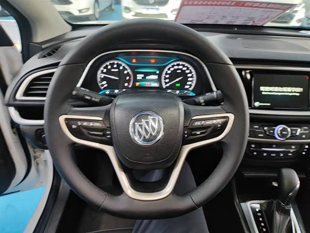Buick Excelle 2019 — фото 11
