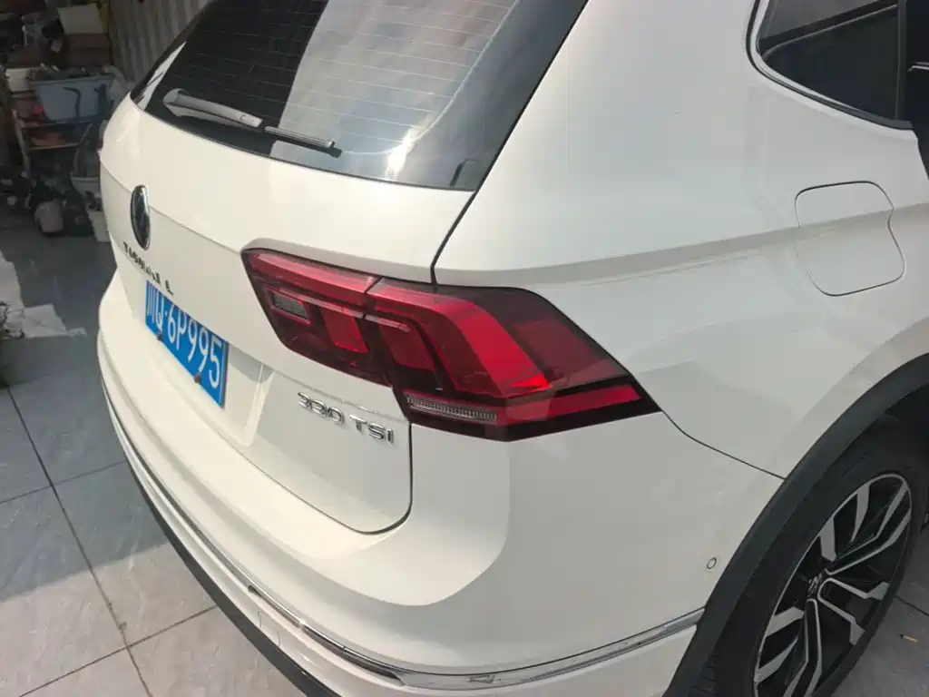 Volkswagen Tiguan L 2021 — фото 7