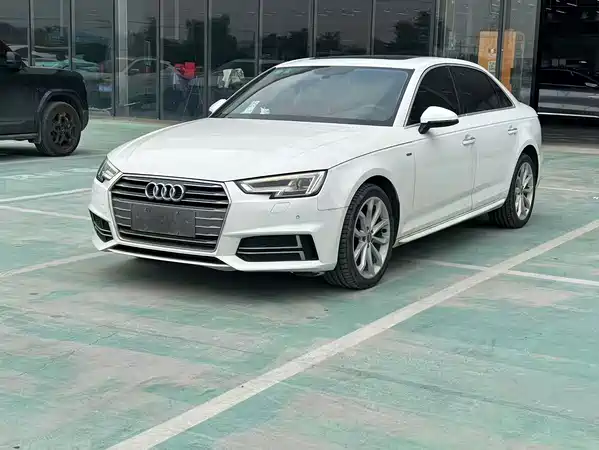 Audi A4L 2018