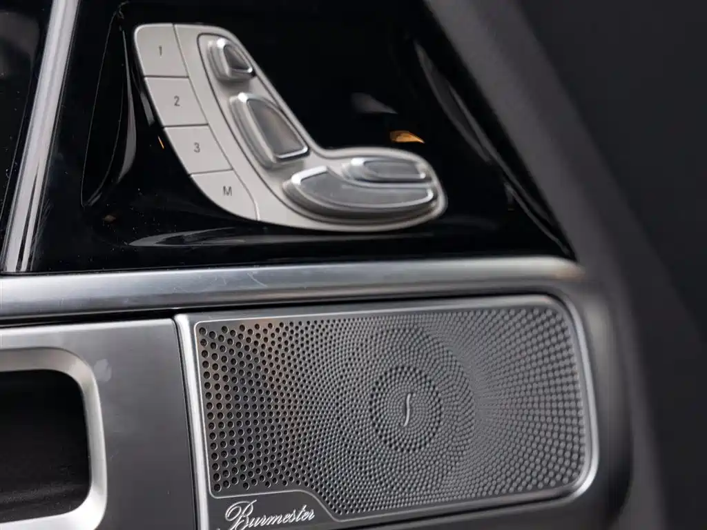 Mercedes-Benz G-Class 2023 — фото 17
