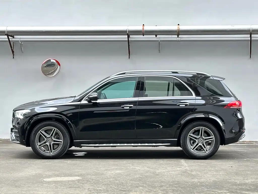Mercedes-Benz GLE 2019 — фото 21