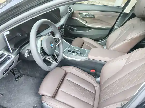 BMW 3 Series 2023