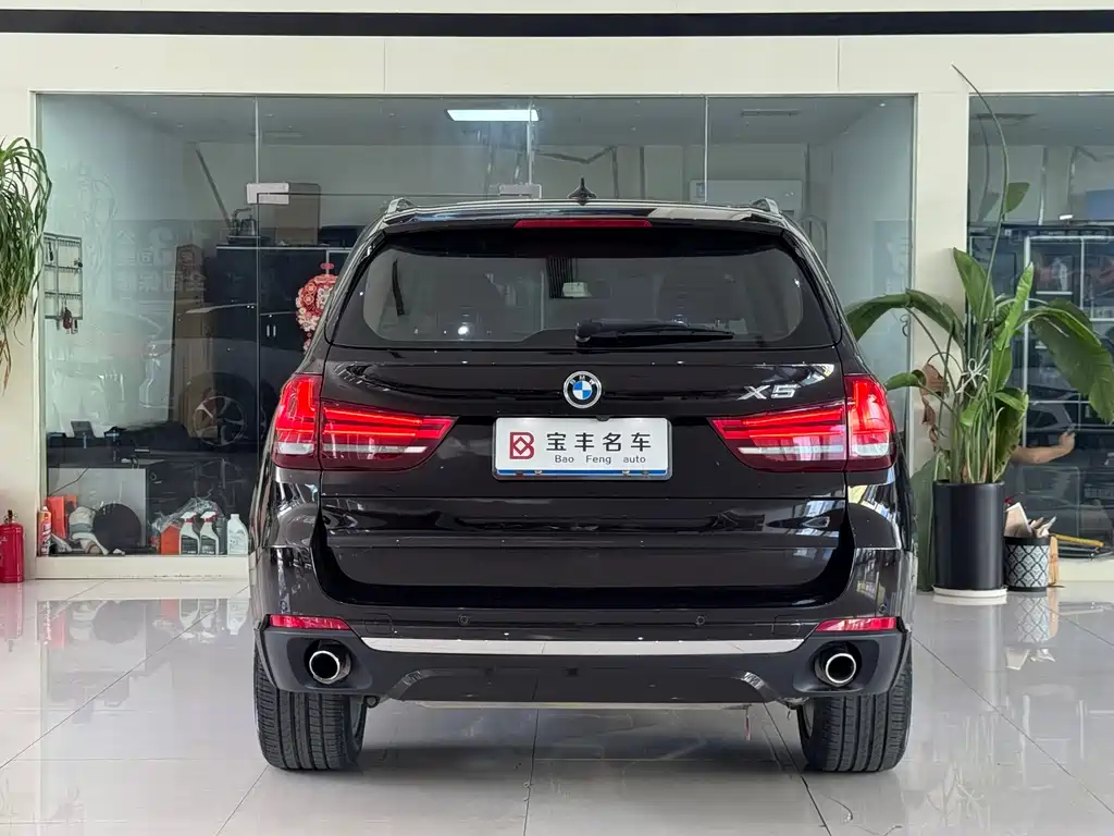 BMW X5 2018 — фото 14