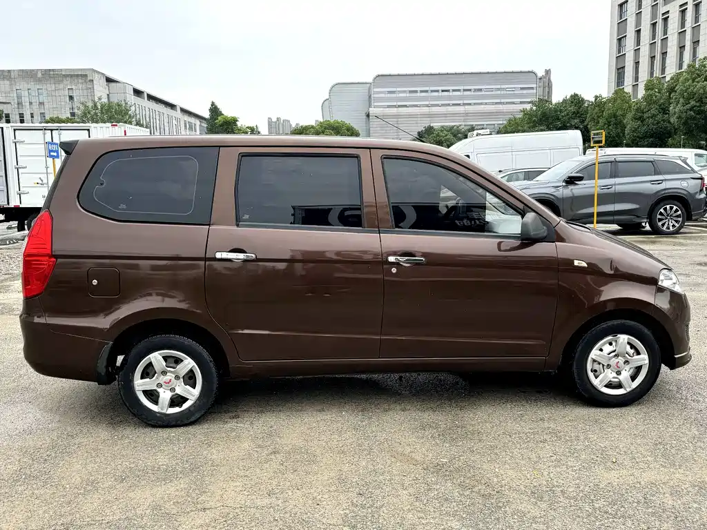 Wuling Hongguang 2018