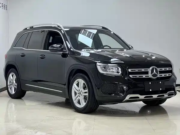 Mercedes-Benz GLB 2021
