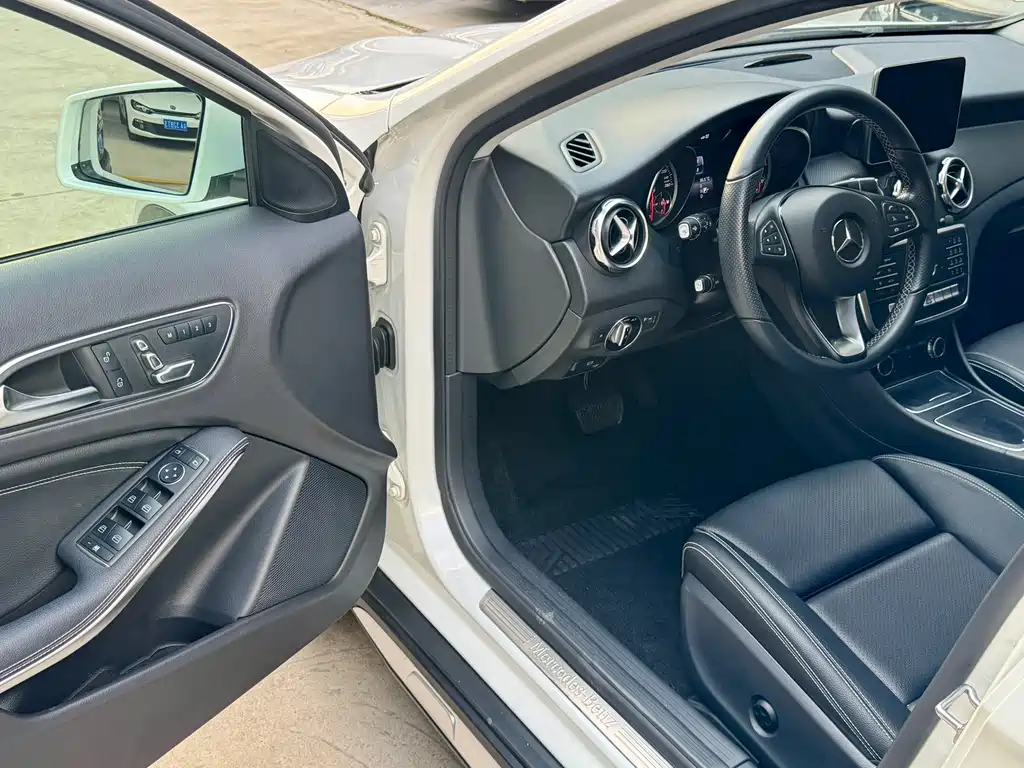 Mercedes-Benz GLA 2019 — фото 13