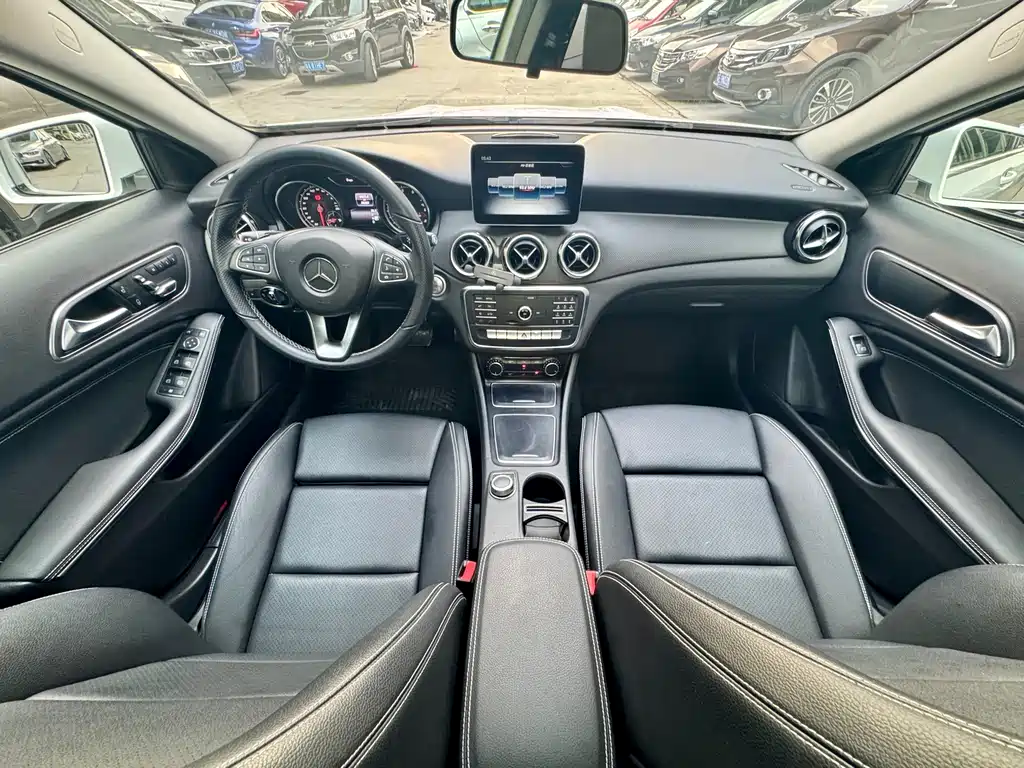 Mercedes-Benz GLA 2019 — фото 23