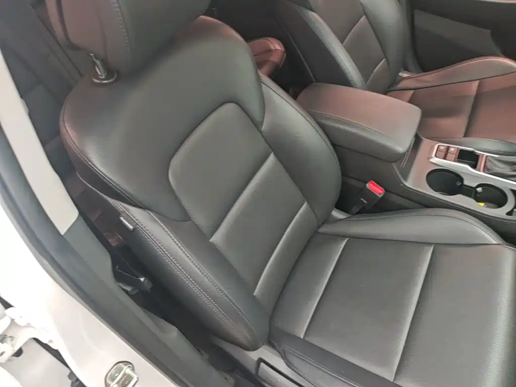 Hyundai Tucson 2017 — фото 25