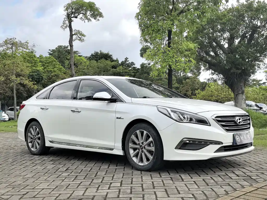 Hyundai Sonata 2015 — фото 3
