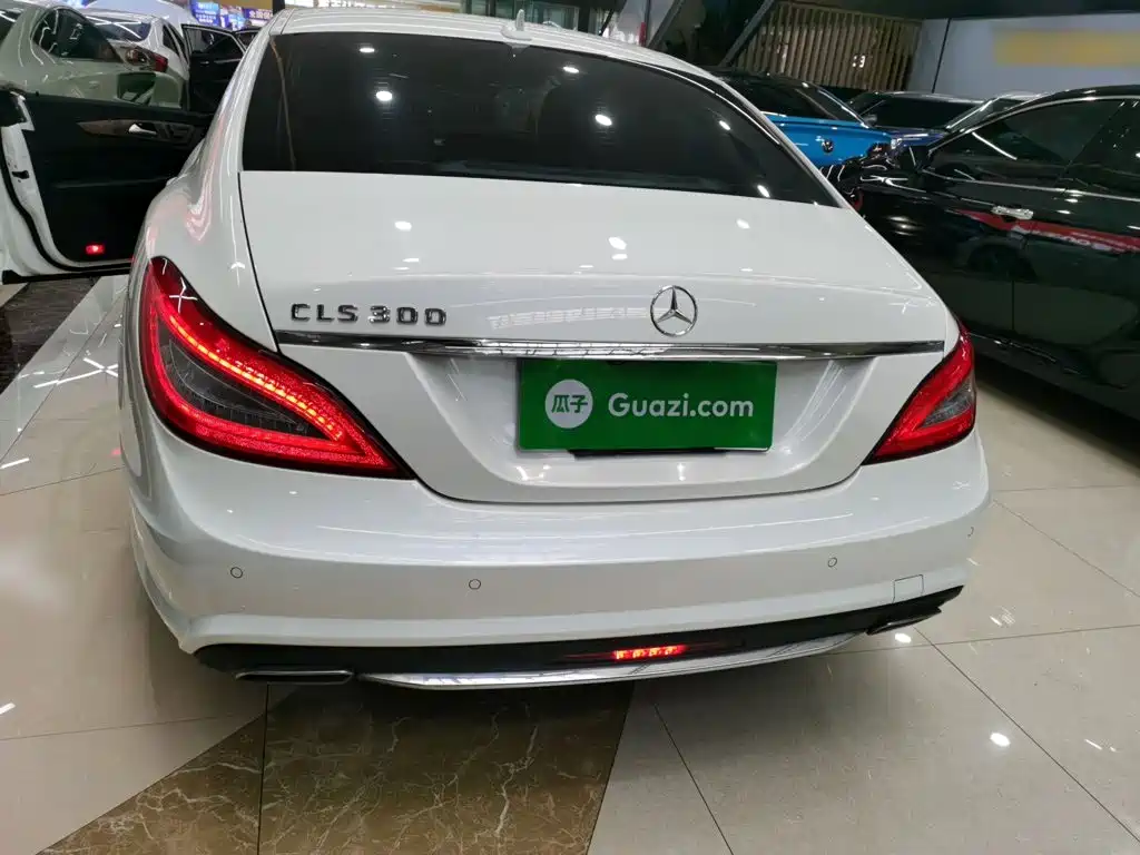 Mercedes-Benz CLS 2015 — фото 4