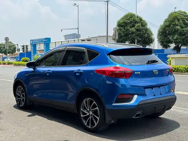 Geely Emgrand GS 2016
