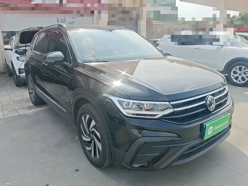 Volkswagen Tiguan L 2024