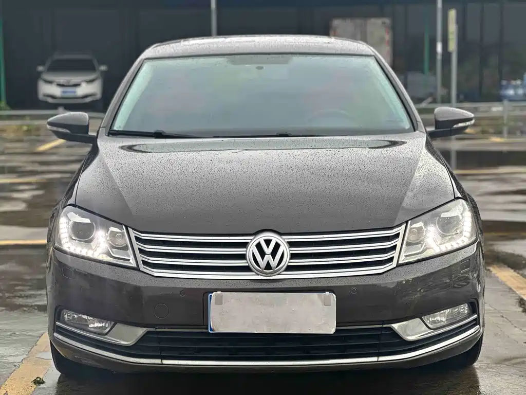 Volkswagen Magotan 2015