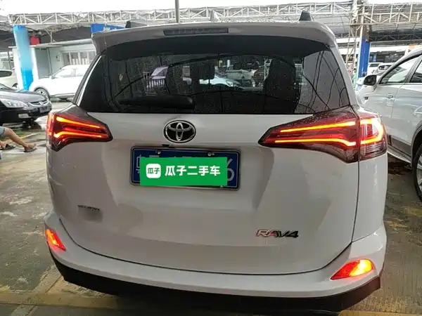 Toyota RAV4 2018
