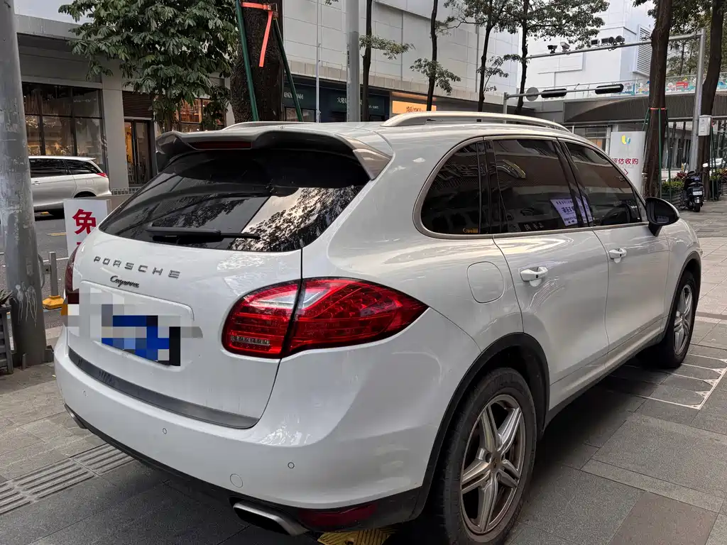 Porsche Cayenne 2014 — фото 4