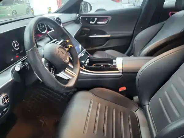 Mercedes-Benz C-Class 2022