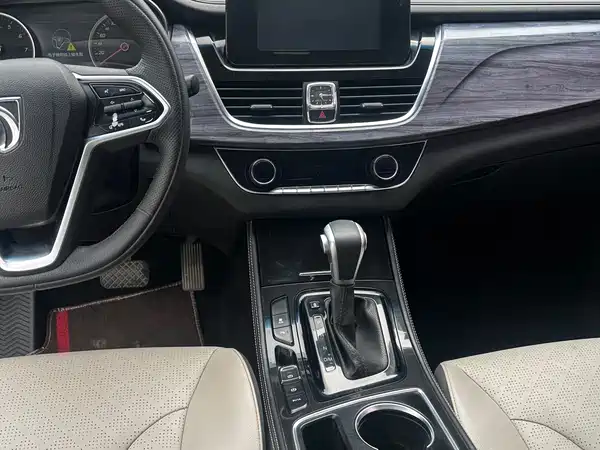 Baojun 730 2017