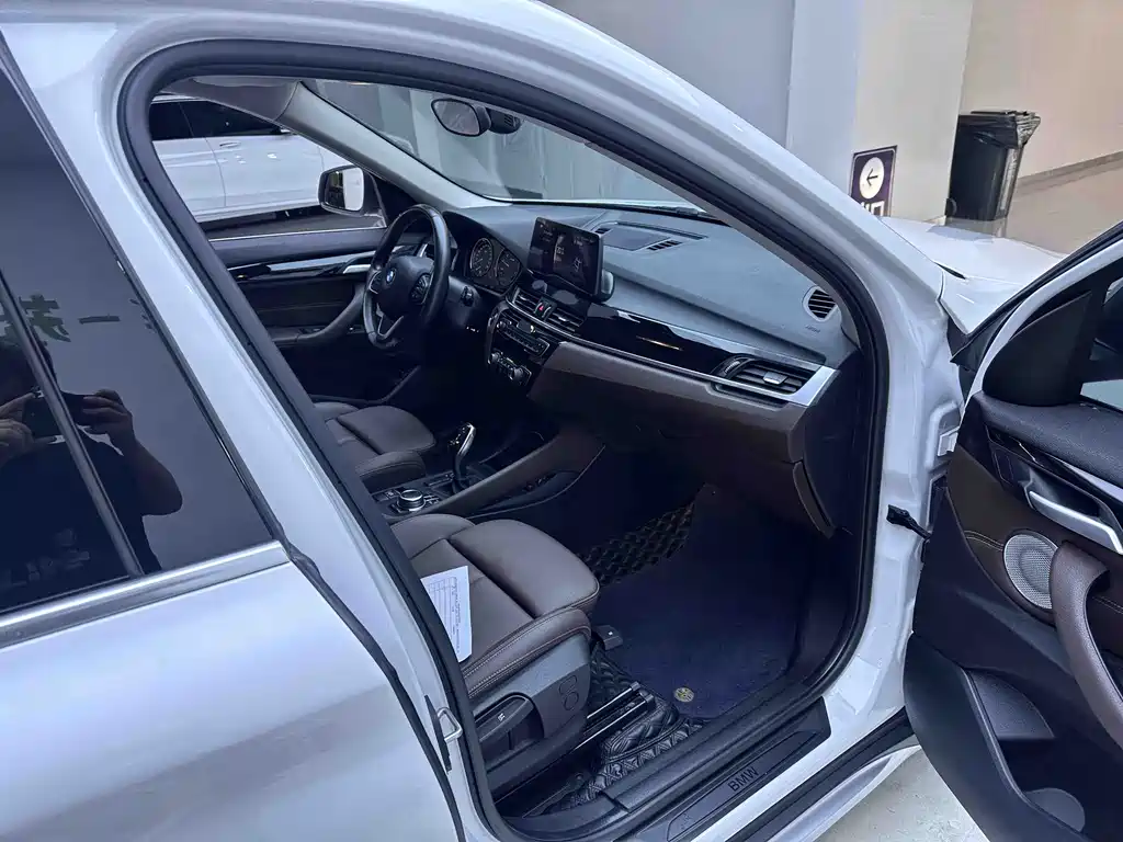 BMW X1 2023 — фото 11