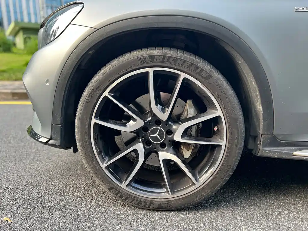 Mercedes-Benz GLC Coupe AMG 2018 — фото 13