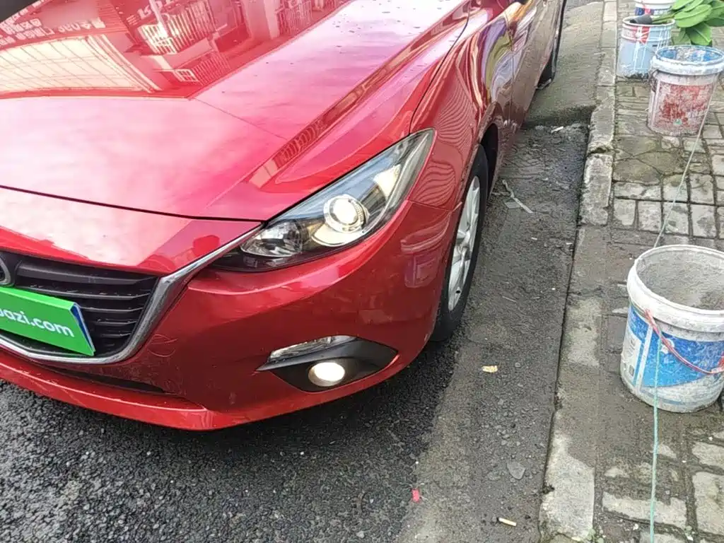 Mazda 3 Axela 2015 — фото 24