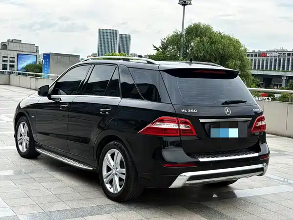 Mercedes-Benz M-Class 2012