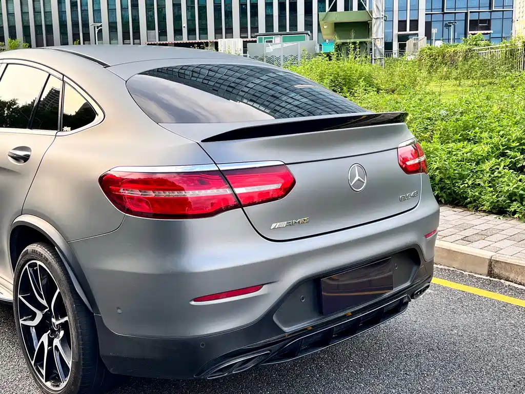 Mercedes-Benz GLC Coupe AMG 2018 — фото 16